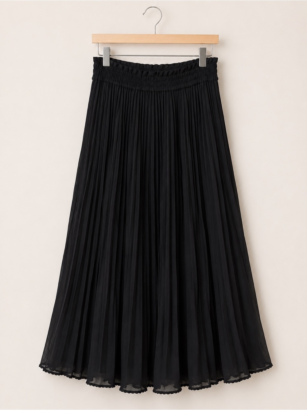 Aritzia Wilfred Le Fou Pleated Midi Skirt 100% SILK– Size XS